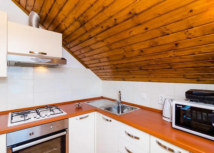 アパート Tonka's Terrace スドゥラド